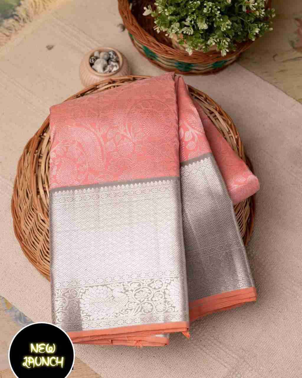 Kp-1034 By Fashid Wholesale 01 To 02 Series Indian Traditional Wear Collection Beautiful Stylish Fancy Colorful Party Wear & Occasional Wear Soft Lichi Silk Saree Sarees At Wholesale Price