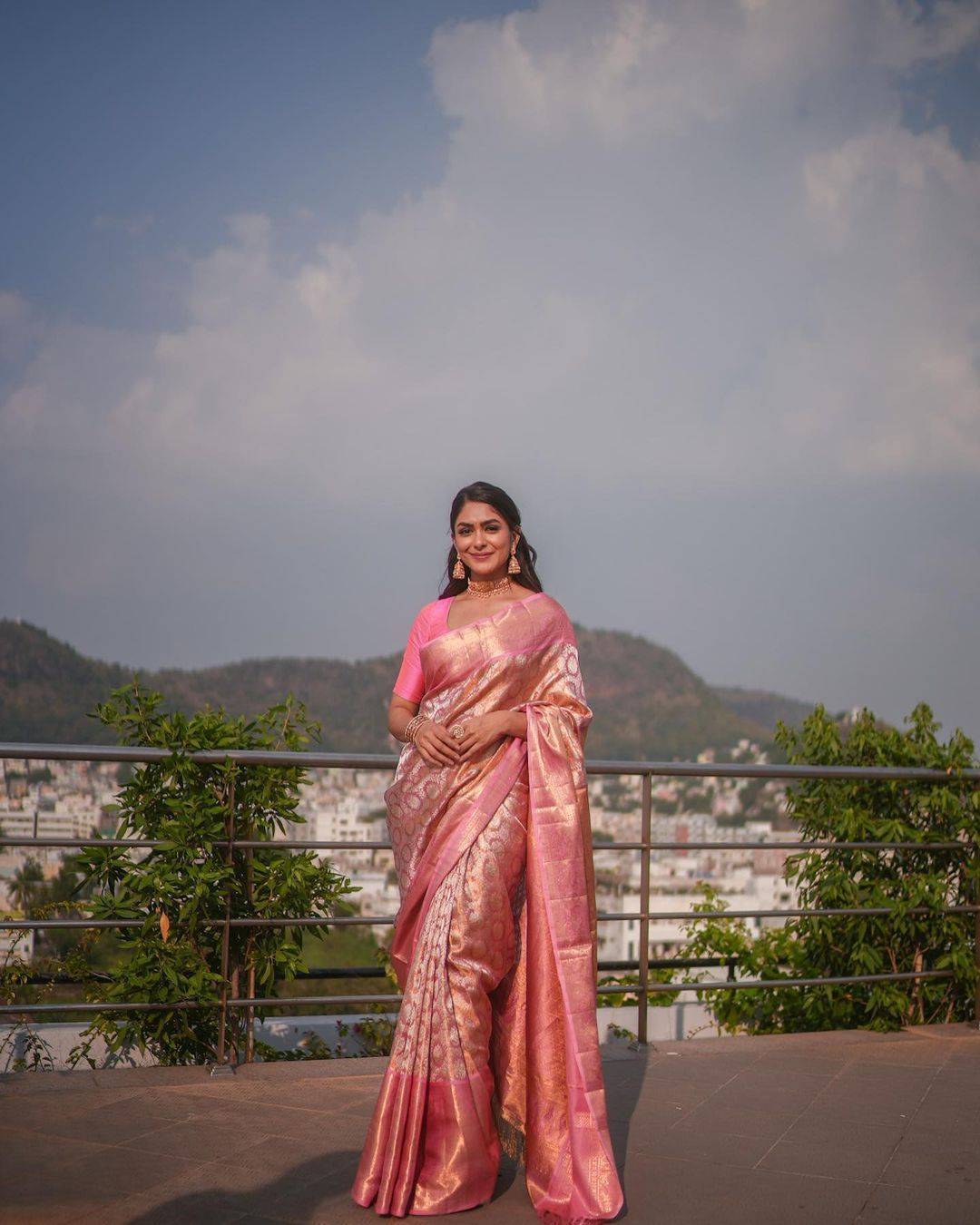 Kp-6078 By Fashid Wholesale Indian Traditional Wear Collection Beautiful Stylish Fancy Colorful Party Wear & Occasional Wear Soft Lichi Silk Saree Sarees At Wholesale Price