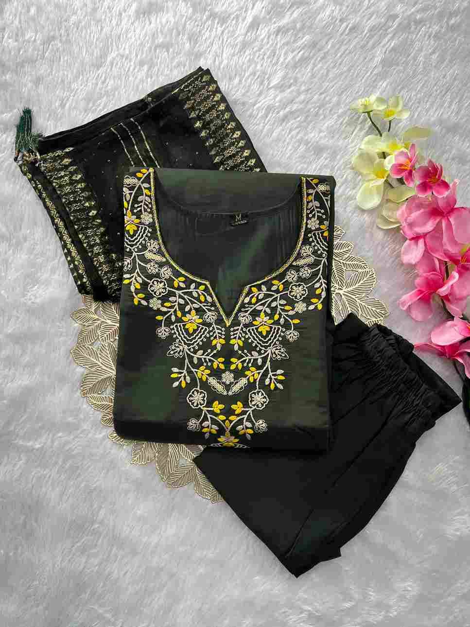 Vt-2524 By Fashid Wholesale Beautiful Festive Suits Colorful Stylish Fancy Casual Wear & Ethnic Wear Roman Silk Dresses At Wholesale Price