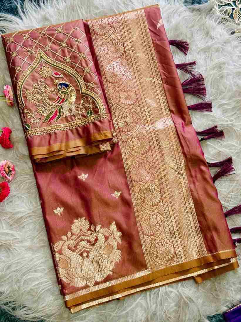 Vv-66 By Fashid Wholesale 01 To 08 Series Indian Traditional Wear Collection Beautiful Stylish Fancy Colorful Party Wear & Occasional Wear Paithani Sarees At Wholesale Price