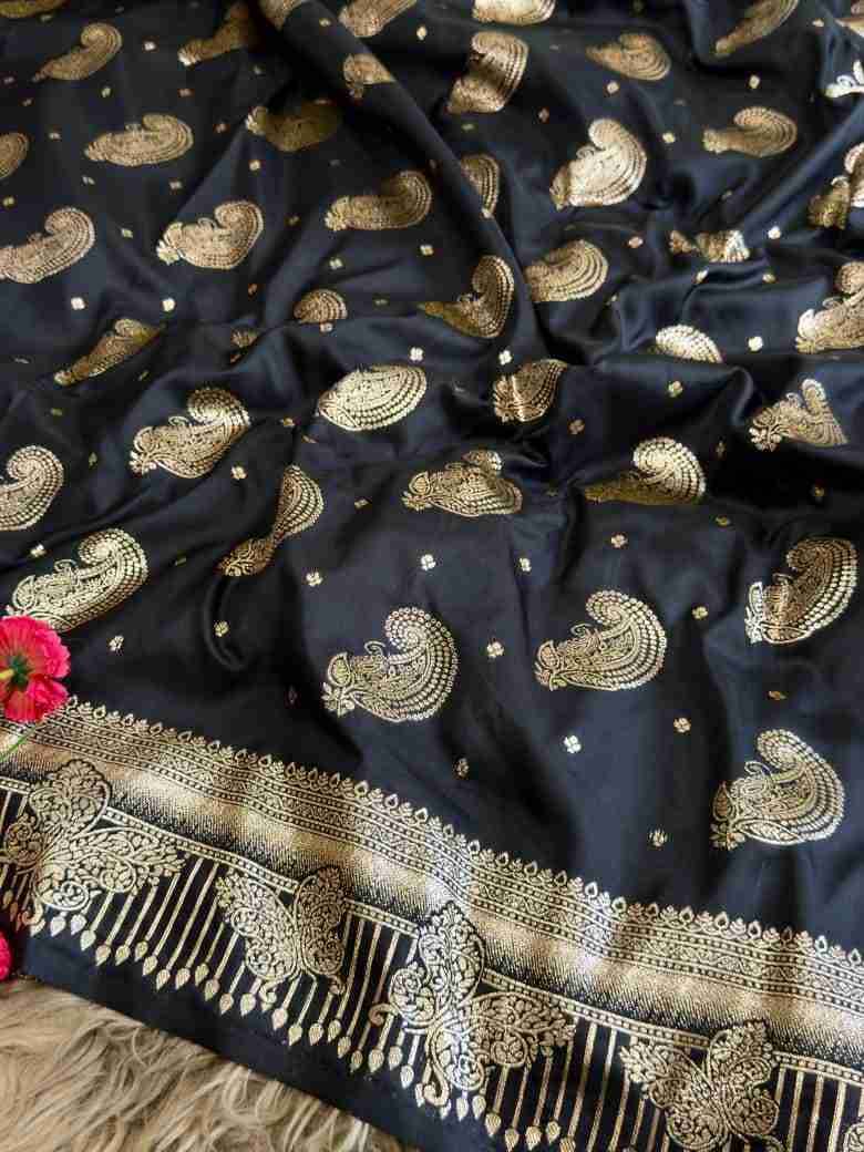 Vv-67 By Fashid Wholesale Indian Traditional Wear Collection Beautiful Stylish Fancy Colorful Party Wear & Occasional Wear Banarasi Dhurandhar Silk Sarees At Wholesale Price