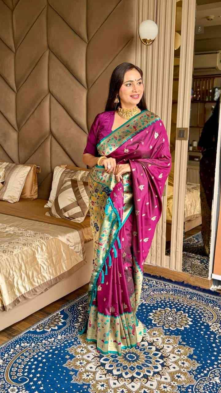 Vv-70 By Fashid Wholesale 01 To 08 Series Indian Traditional Wear Collection Beautiful Stylish Fancy Colorful Party Wear & Occasional Wear Paithani Silk Sarees At Wholesale Price