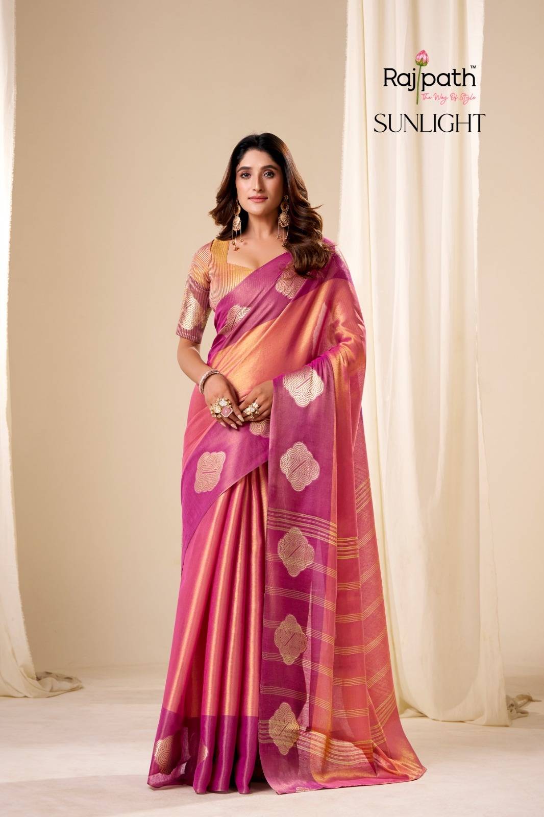 Sunlight By Rajpath 658 To 663 Series Indian Traditional Wear Collection Beautiful Stylish Fancy Colorful Party Wear & Occasional Wear Handloom Tissue Soft Silk Sarees At Wholesale Price