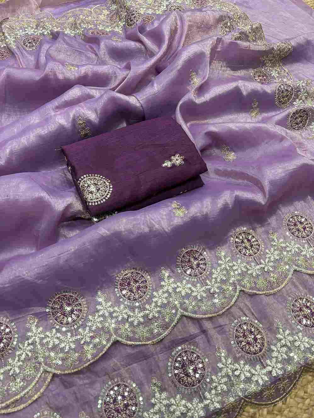 Vs-Nagma By Fashid Wholesale 01 To 05 Series Indian Traditional Wear Collection Beautiful Stylish Fancy Colorful Party Wear & Occasional Wear Gold Crush Sarees At Wholesale Price