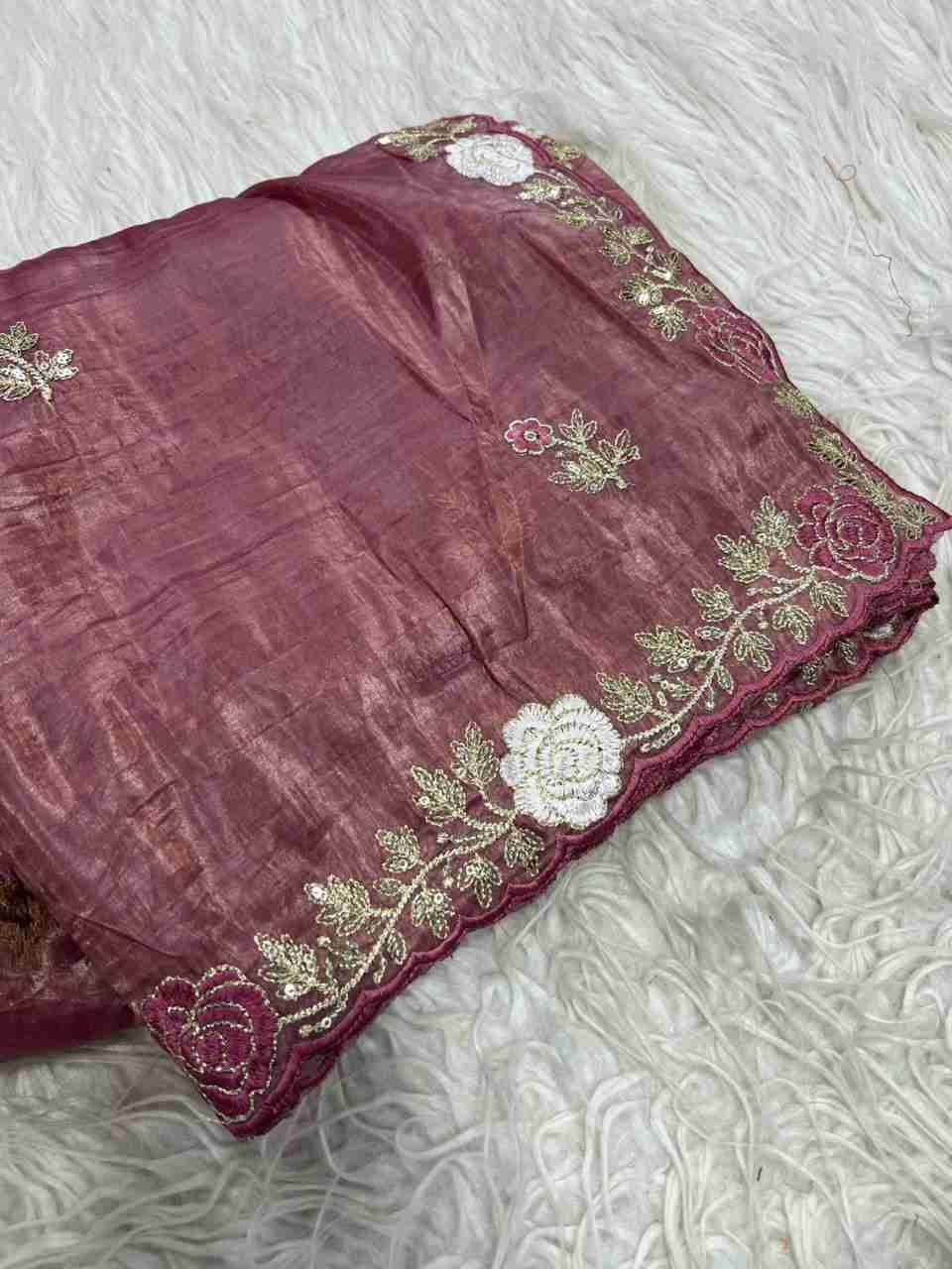 Vs-Ritika By Fashid Wholesale 01 To 03 Series Indian Traditional Wear Collection Beautiful Stylish Fancy Colorful Party Wear & Occasional Wear Gold Crush Sarees At Wholesale Price