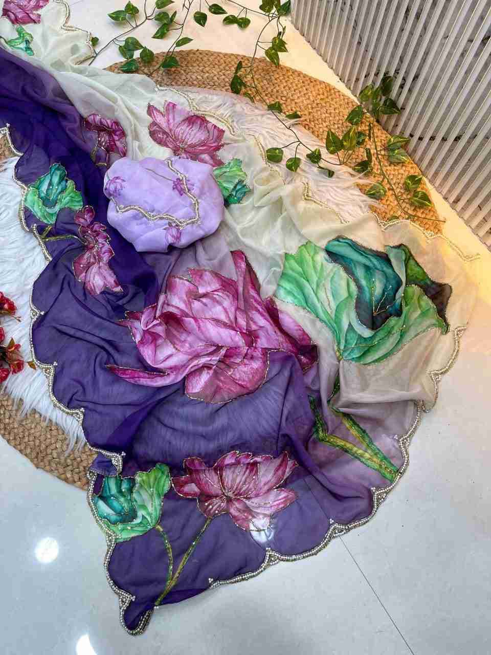 Vd-Maskat Vol-5 By Fashid Wholesale 01 To 05 Series Indian Traditional Wear Collection Beautiful Stylish Fancy Colorful Party Wear & Occasional Wear Pure Soft Tabby Silk Sarees At Wholesale Price