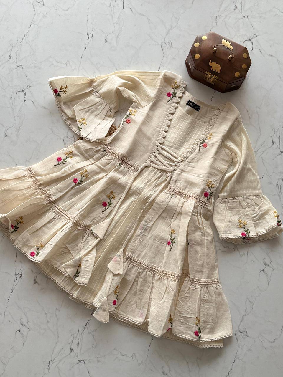 Vt-5010 By Fashid Wholesale 01 To 06 Series Beautiful Stylish Festive Suits Fancy Colorful Casual Wear & Ethnic Wear & Ready To Wear Pure Khadi Cotton Frock At Wholesale Price