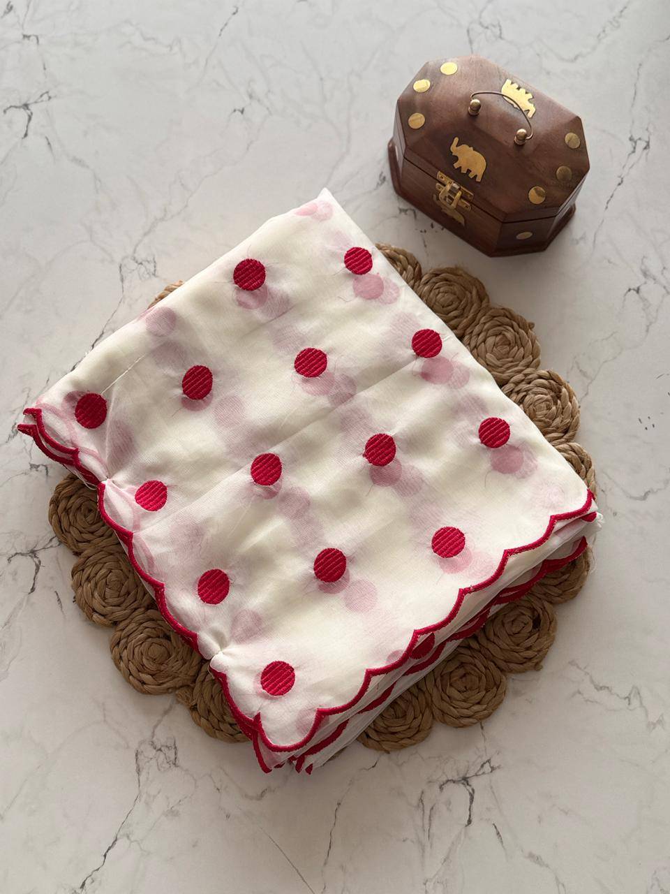 Vt-5009 By Fashid Wholesale 01 To 03 Series Beautiful Stylish Festive Suits Fancy Colorful Casual Wear & Ethnic Wear & Ready To Wear Tabby Organza Sarees At Wholesale Price