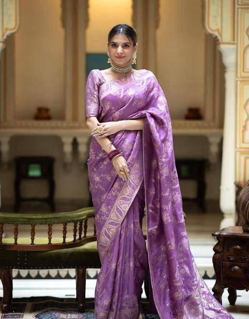 Kp-5072 By Fashid Wholesale 01 To 18 Series Indian Traditional Wear Collection Beautiful Stylish Fancy Colorful Party Wear & Occasional Wear Soft Linen Slub Sarees At Wholesale Price