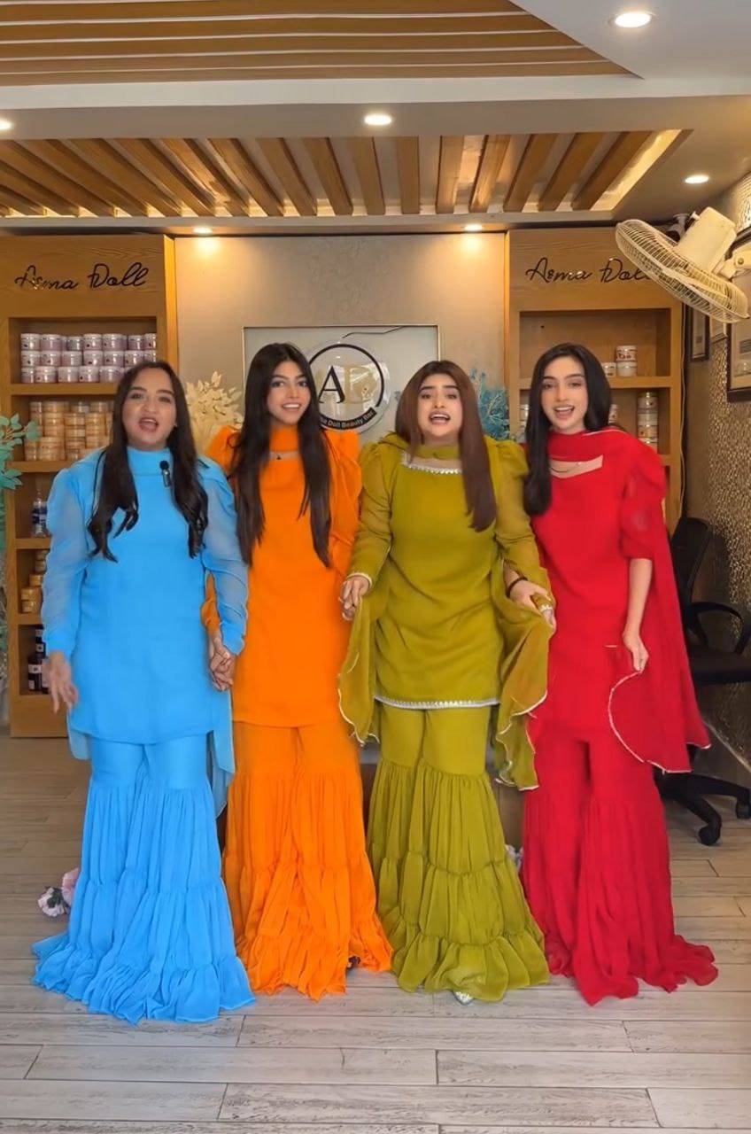 Zf-5053 By Fashid Wholesale 01 To 04 Series Designer Stylish Fancy Colorful Beautiful Party Wear & Ethnic Wear Collection Faux Georgette Dresses At Wholesale Price