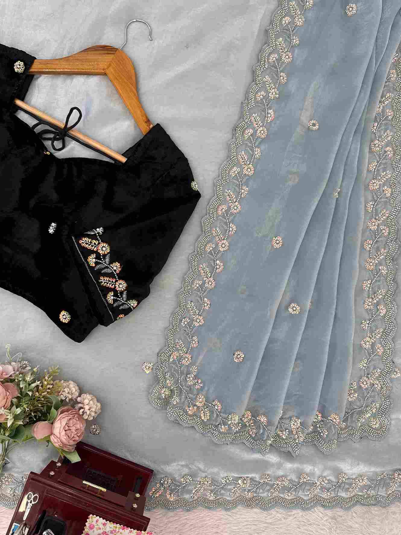 K-618 By Fashid Wholesale Special Indian Traditional Wear Collection Beautiful Stylish Fancy Colorful Party Wear & Occasional Wear Fendy Silk Sarees At Wholesale Price