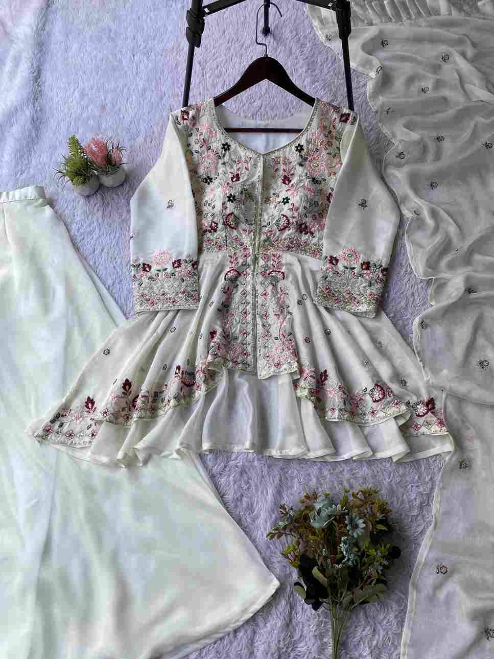 Le-2051 By Fashid Wholesale Beautiful Festive Suits Colorful Stylish Fancy Casual Wear & Ethnic Wear Chinnon Dresses At Wholesale Price