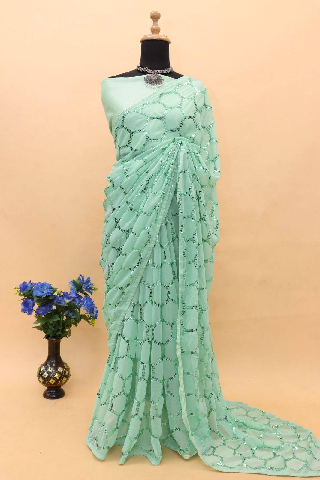 Pc-69 By Fashid Wholesale 01 To 07 Series Indian Traditional Wear Collection Beautiful Stylish Fancy Colorful Party Wear & Occasional Wear Georgette Sarees At Wholesale Price