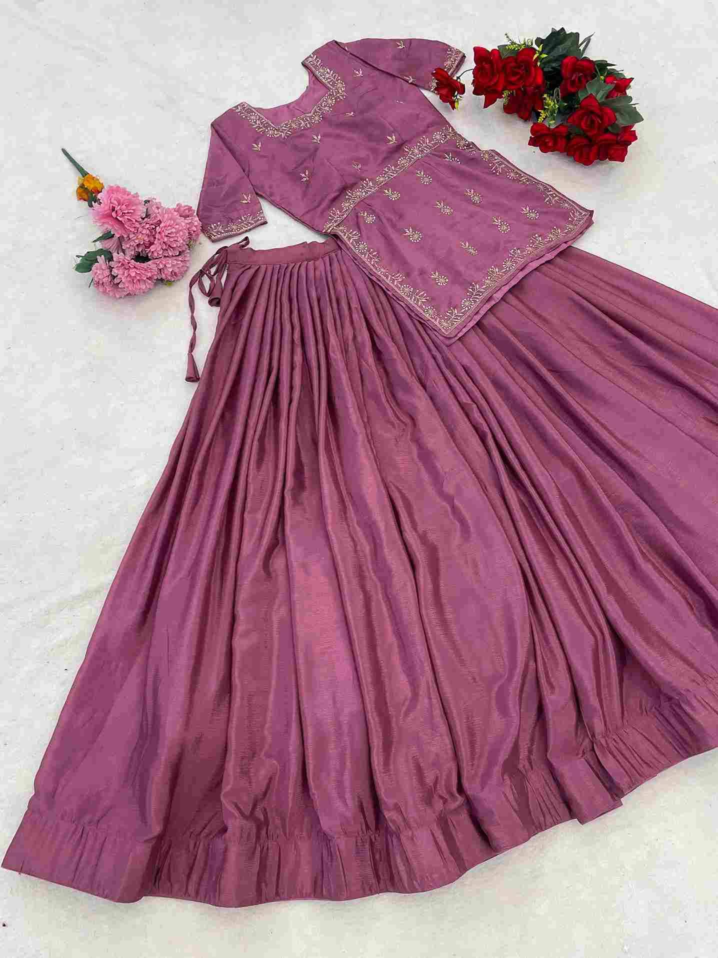 Gr-8226 By Fashid Wholesale Wear Collection Beautiful Stylish Colorful Fancy Party Wear & Occasional Wear Chinnon Lehengas At Wholesale Price
