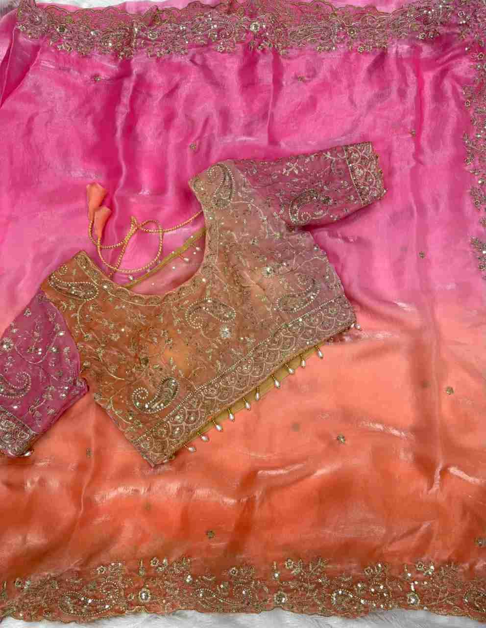 Vd-101 By Fashid Wholesale 01 To 06 Series Indian Traditional Wear Collection Beautiful Stylish Fancy Colorful Party Wear & Occasional Wear Fendy Satin Sarees At Wholesale Price