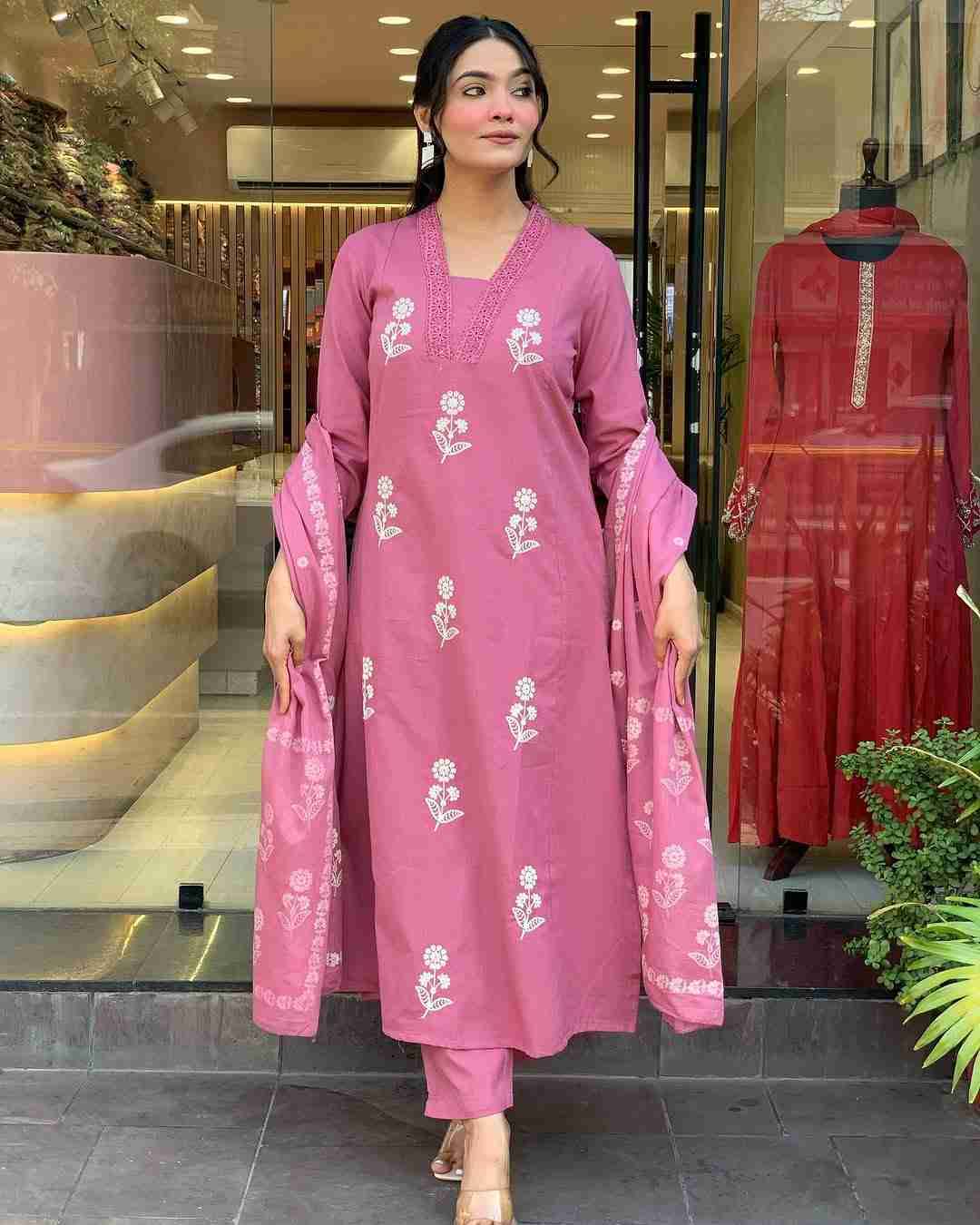 Dc-Tanvi By Fashid Wholesale 01 To 03 Series Beautiful Stylish Festive Suits Fancy Colorful Casual Wear & Ethnic Wear & Ready To Wear Cotton Dresses At Wholesale Price