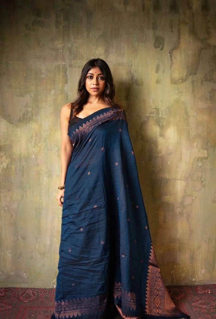 Kp-6012 By Fashid Wholesale 01 To 06 Series Indian Traditional Wear Collection Beautiful Stylish Fancy Colorful Party Wear & Occasional Wear Soft Lichi Silk Saree Sarees At Wholesale Price