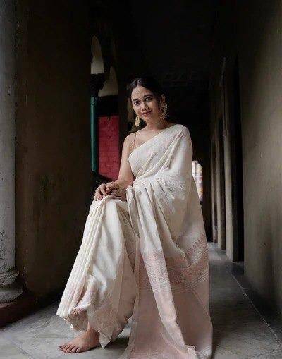 Kp-6012 By Fashid Wholesale 01 To 06 Series Indian Traditional Wear Collection Beautiful Stylish Fancy Colorful Party Wear & Occasional Wear Soft Lichi Silk Saree Sarees At Wholesale Price