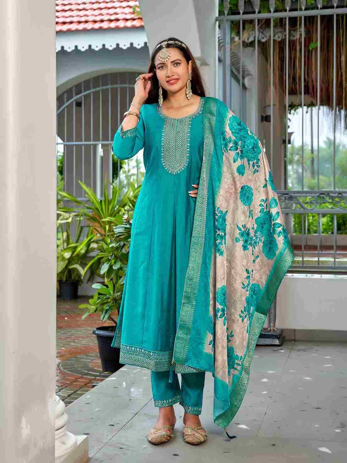 Walnuts By Aanchi 1001 To 1004 Series Beautiful Stylish Festive Suits Fancy Colorful Casual Wear & Ethnic Wear & Ready To Wear Roman Silk Dresses At Wholesale Price