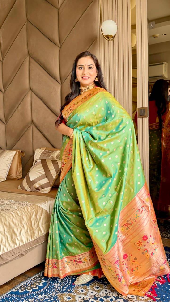 Vv-84 By Fashid Wholesale 01 To 08 Series Indian Traditional Wear Collection Beautiful Stylish Fancy Colorful Party Wear & Occasional Wear Paithani Silk Sarees At Wholesale Price