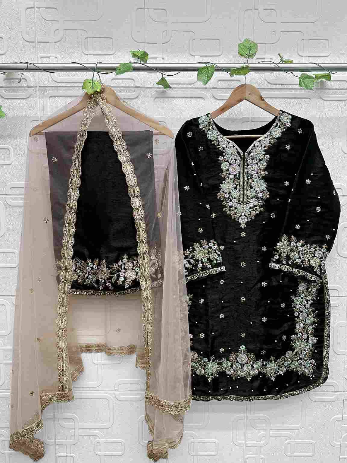 Florent 1052 Colours By Fashid Wholesale 1052-A To 1052-D Series Pakistani Suits Beautiful Fancy Colorful Stylish Party Wear & Occasional Wear Pure Jimmy Choo Embroidery Dresses At Wholesale Price