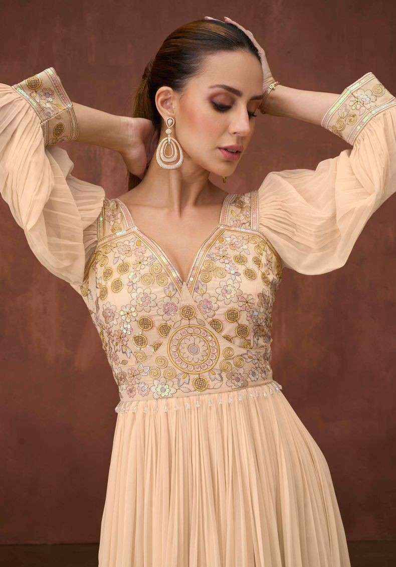 Sui Dhaga Vol 6 by Vamika 3221 to 3224 Series Designer Stylish Fancy Colorful Beautiful Party Wear & Ethnic Wear Collection Heavy Georgette Designer Gown At Wholesale Price