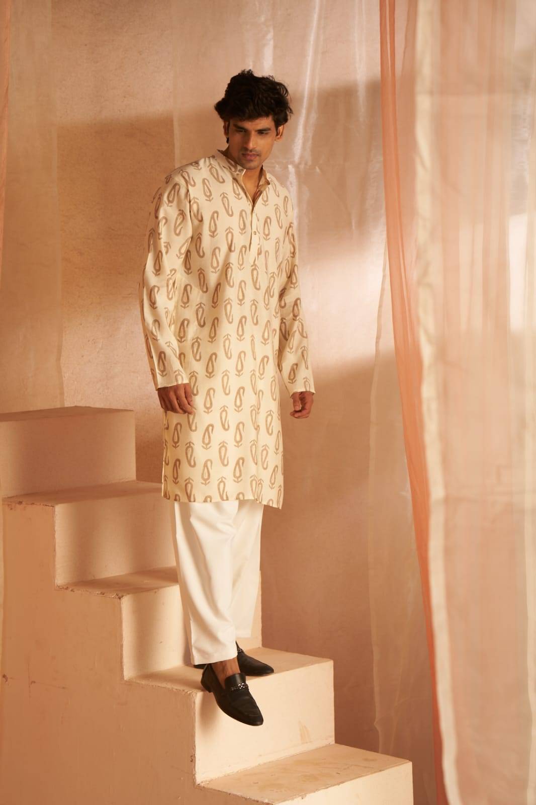 SALE MENS KURTA COLLECTION by Fashid wholesale Indian Traditional casual wear Mens kurtas At Wholesale Price