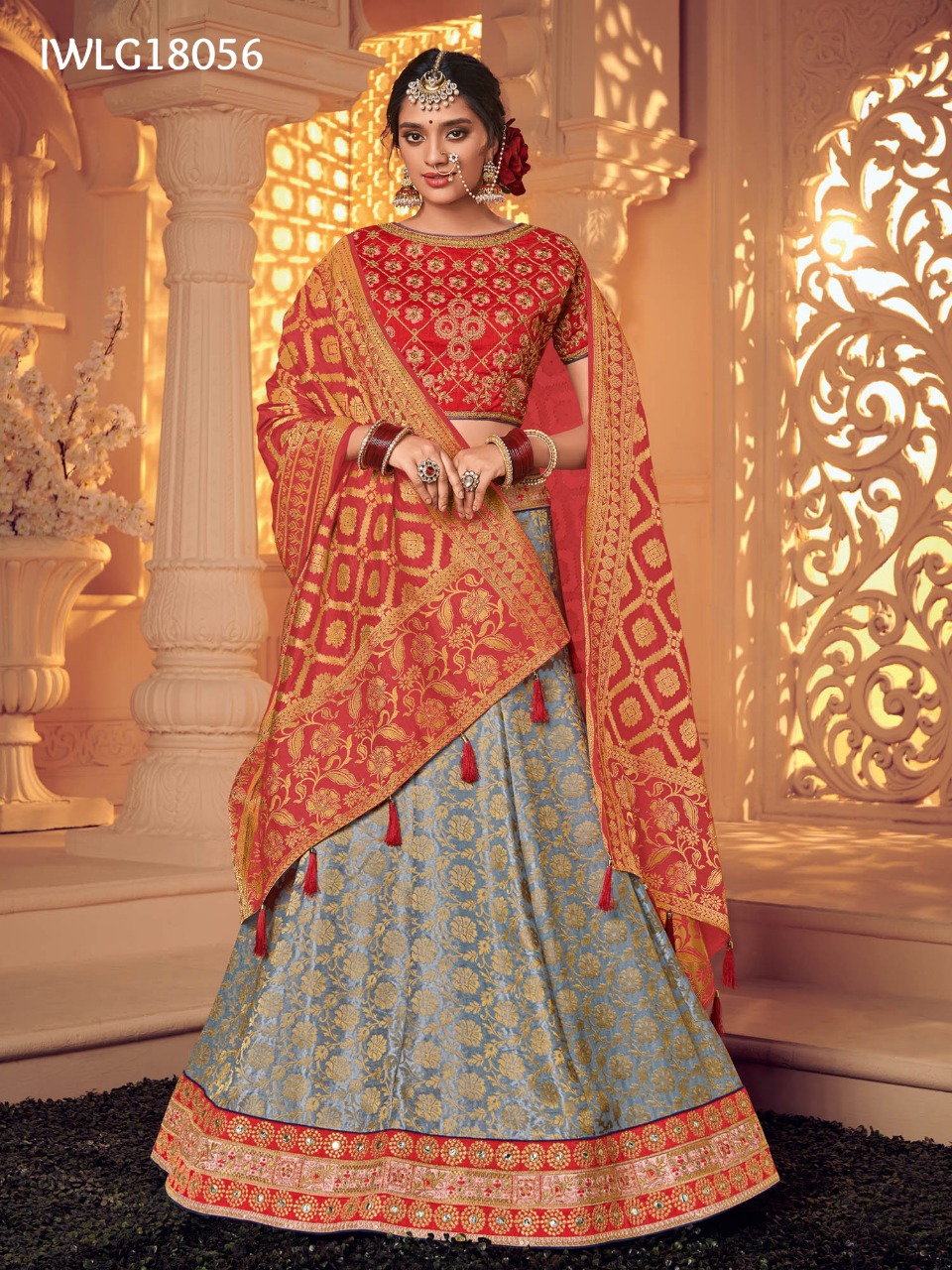 Beautiful dulhan lehenga best sale