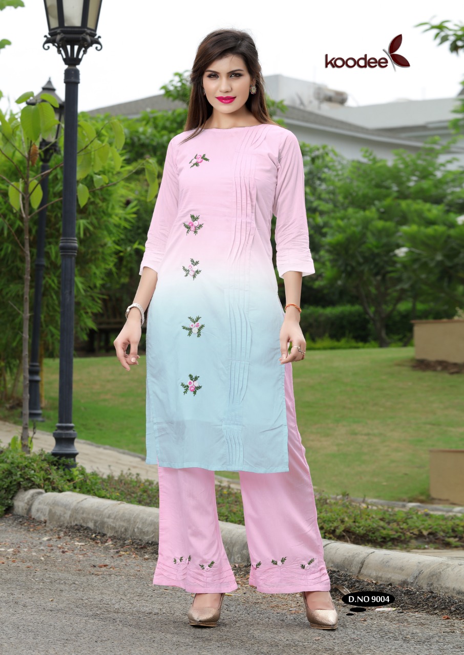 Queen By Koodee  9001 To 9004 Series Beautiful Colorful Stylish Fancy Casual Wear & Ethnic Wear & Ready To Wear Heavy Shaded Heavy Mal Cotton With Full Inner  Kurtis At Wholesale Price