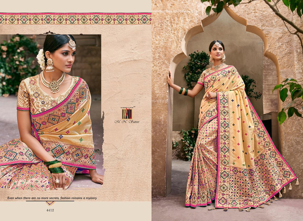 Resham Dhaga By M.n Sarees Indian Traditional Wear Collection Beautiful Stylish Fancy Colorful Party Wear & Occasional Wear Pure Silk Sarees At Wholesale Price